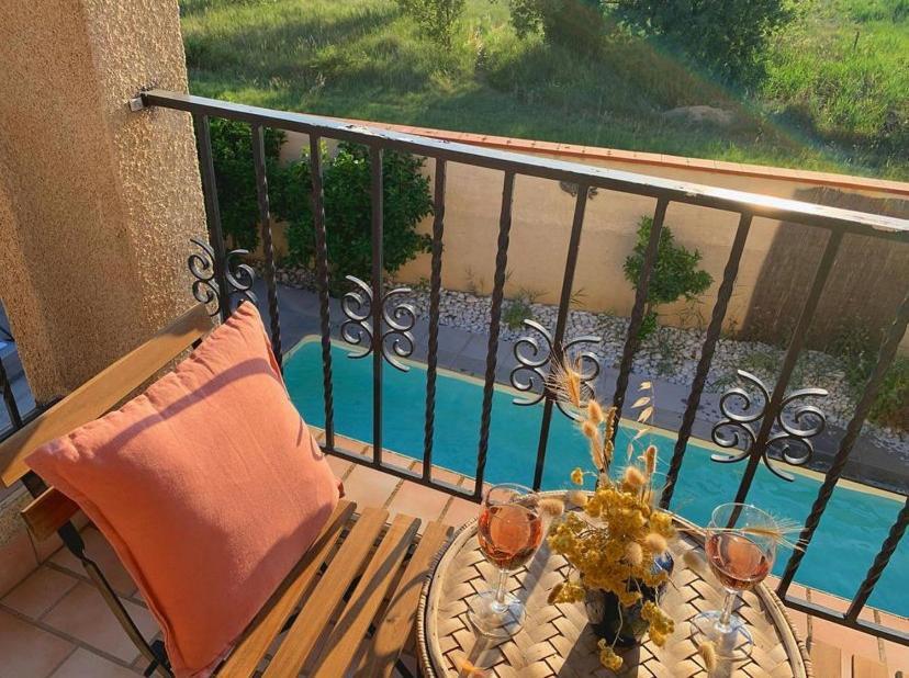 Le Petit Bali Spacieuse Villa Pour 8 Avec Piscine Saint-Cyprien  Exterior photo
