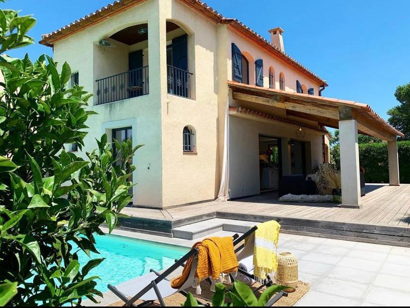 Le Petit Bali Spacieuse Villa Pour 8 Avec Piscine Saint-Cyprien  Exterior photo